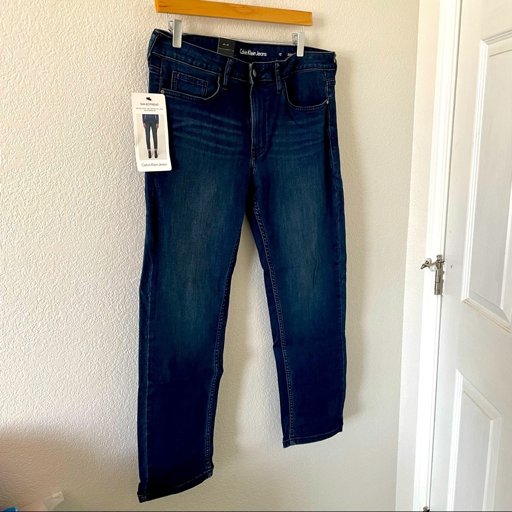 NWT Calvin Klein Slim Boyfriend Jeans